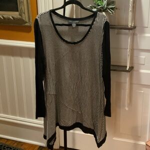 Grace Elements Monochrome Striped Tunic